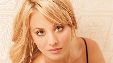 actrices-kaley-cuoco-0650