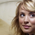 actrices-kaley-cuoco-3020