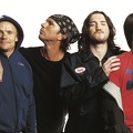 red-hot-chili-peppers-010337